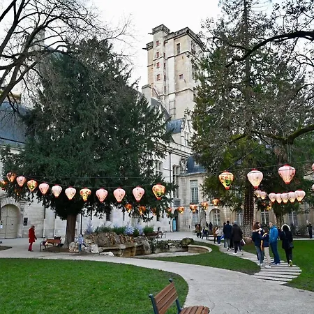 Apartment Le Moutardier : Chaleureux T2 Au Coeur De Dijon